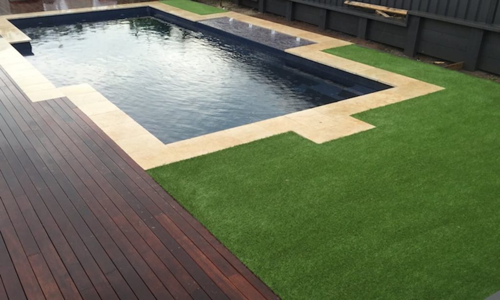 Stonedge Gardens Caringbah Backyard Installation and Lawn Wooden Deck and Lawn